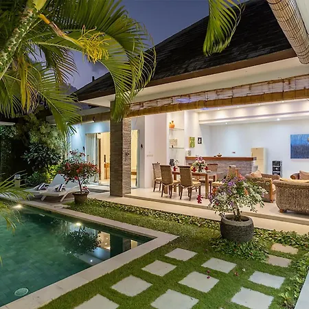 Villa Lotus By Optimum Bali Villas Seminyak  Exterior photo