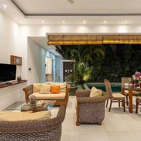 Villa Lotus By Optimum Bali Villas Seminyak  Exterior photo