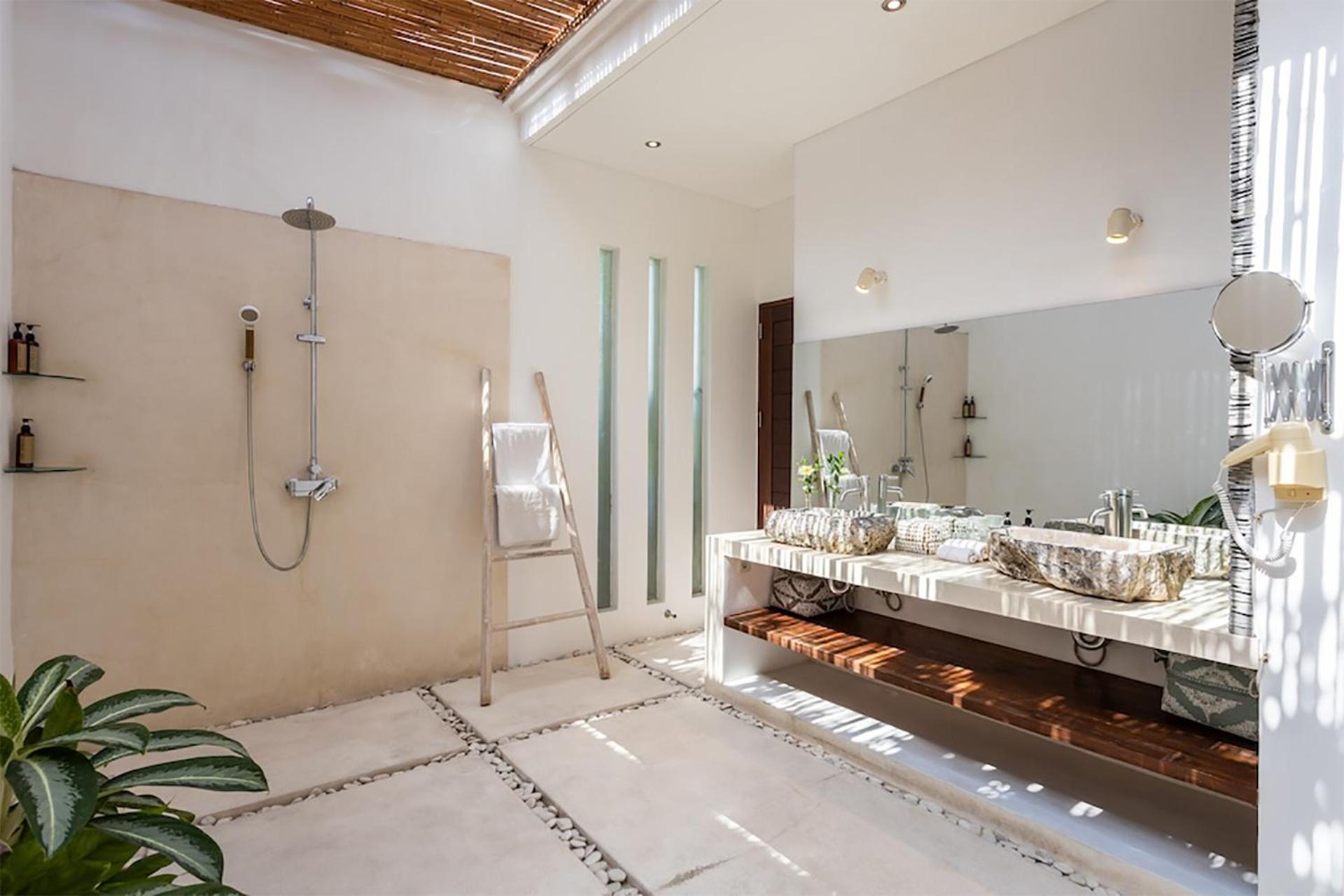Villa Lotus By Optimum Bali Seminyak (Bali)